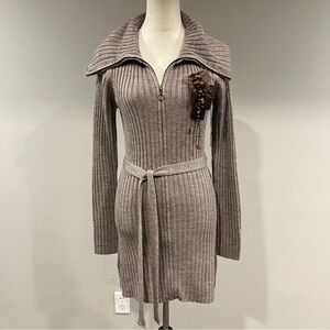 NWT Vertigo Paris taupe wool/acrylic rib knit zip embellished cardigan with belt